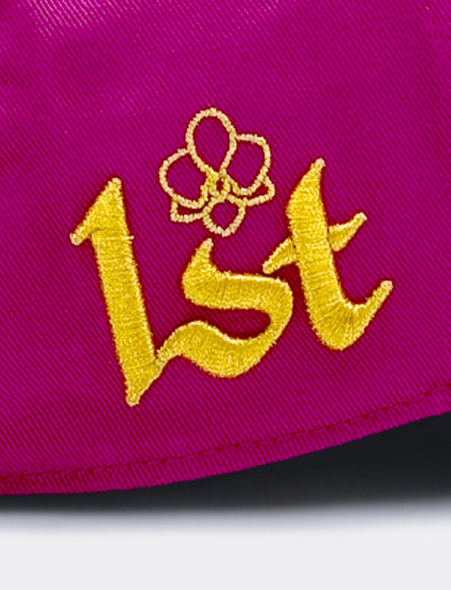 Pirelli Podium Cap - Special Edition Singapore GP 2025 Envío incluido + Lanyard + Bolsa - Imagen 8